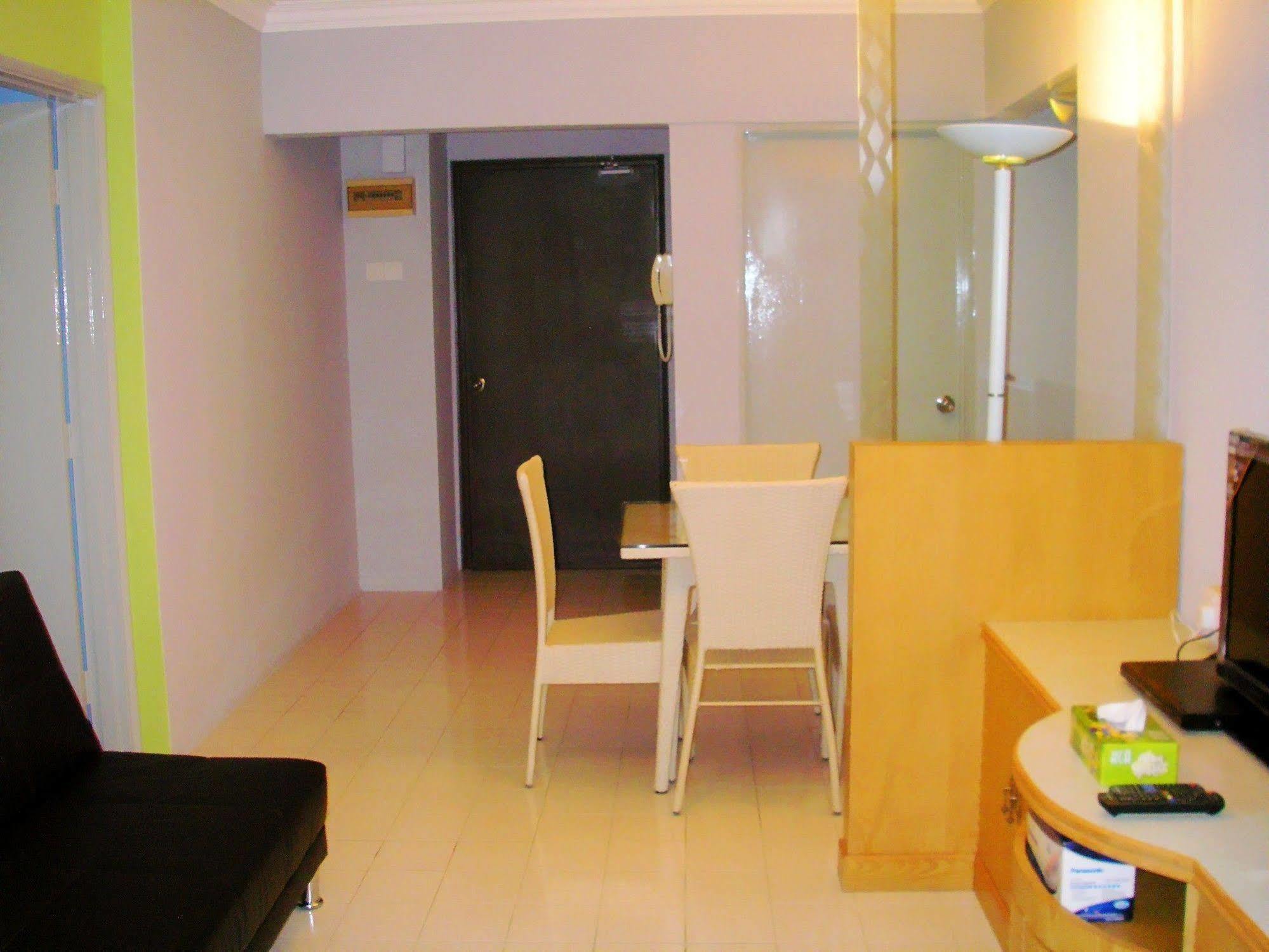 Malacca Hotel apartamento Exterior foto