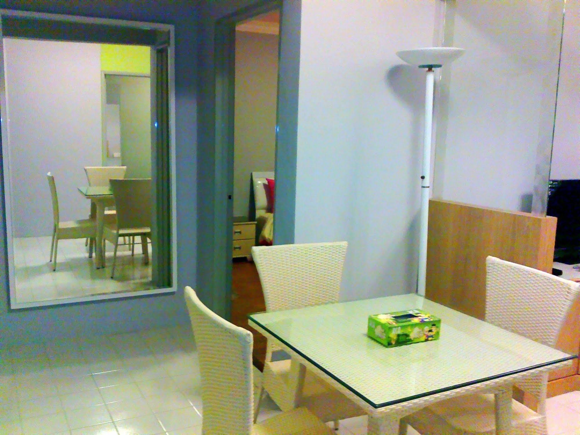 Malacca Hotel apartamento Exterior foto